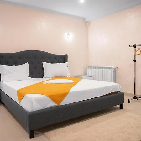 Brates Greaca Πανσιόν Venus