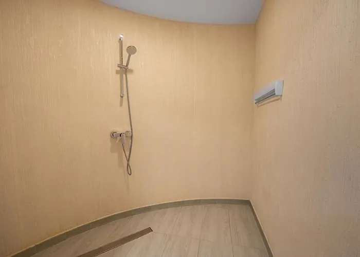 Brates Greaca Πανσιόν Venus